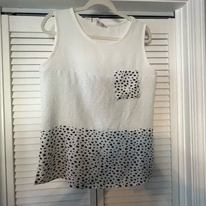 Black and White Spotted Base Pocket Tee